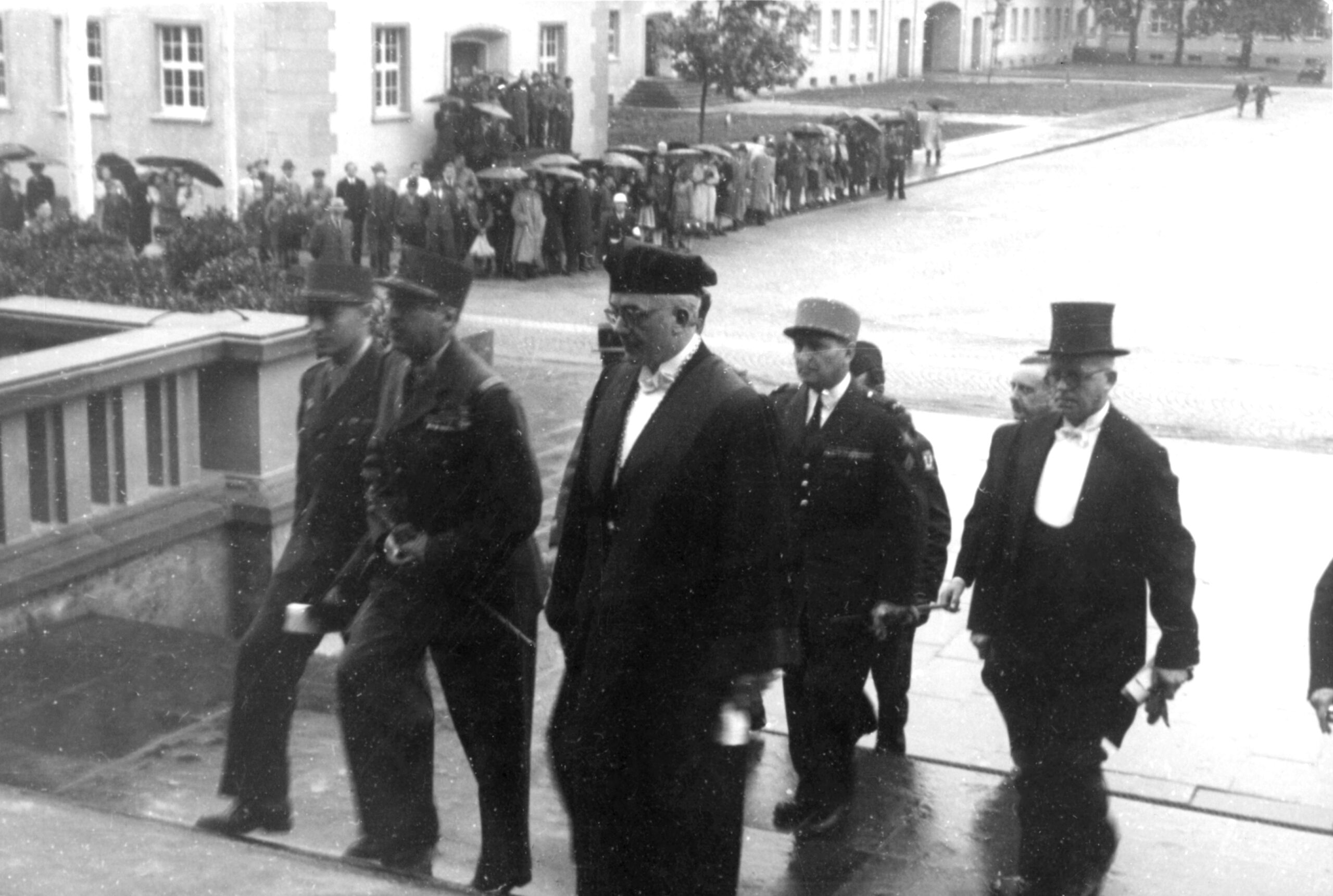 Eröffnung der JGU durch den französischen General Koenig 1946 Foto/©: Unbekannt