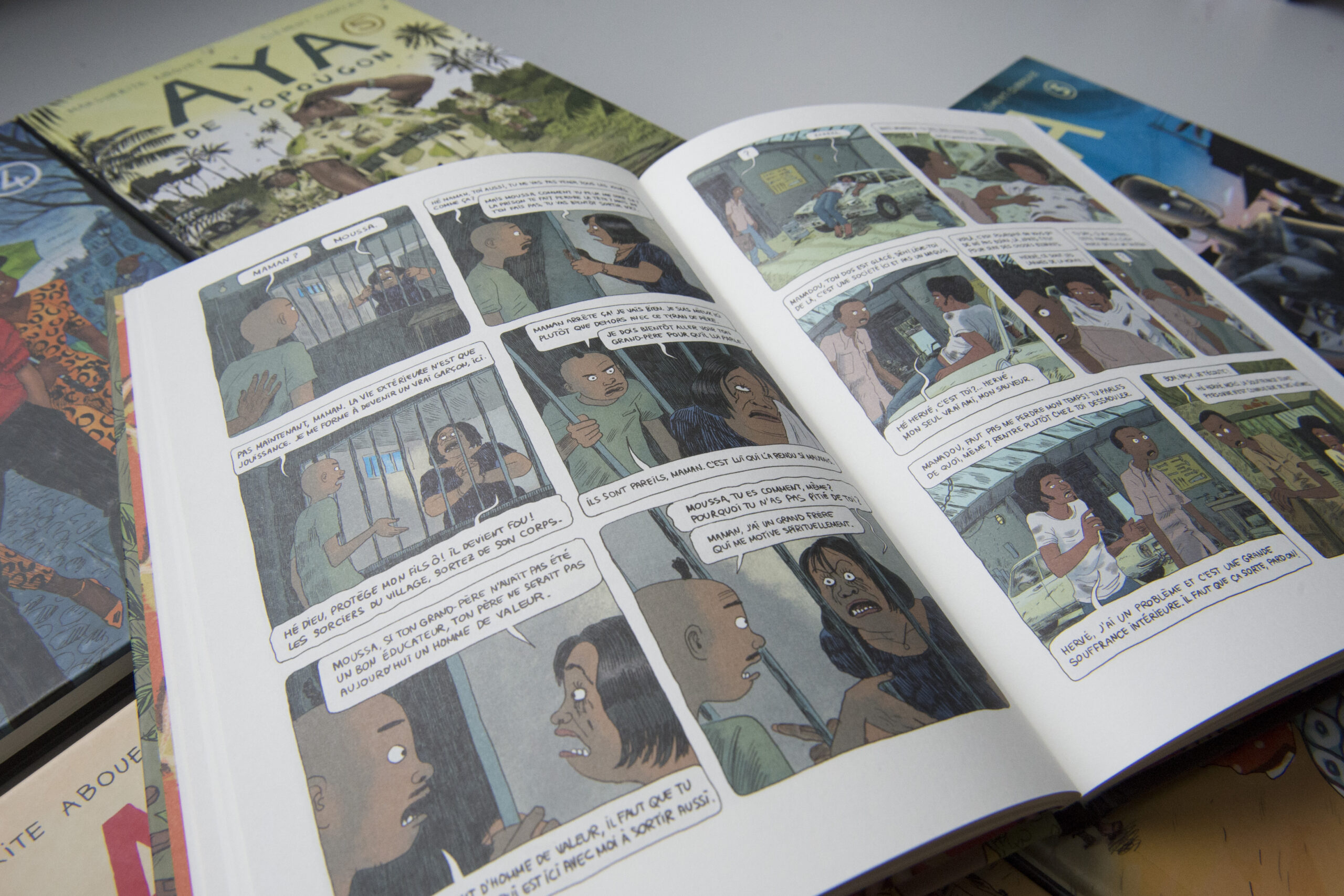 Einblick in die Jahn-Bibliothek für Afrikanische Literaturen. Foto/©: Peter Pulkowski, JGU